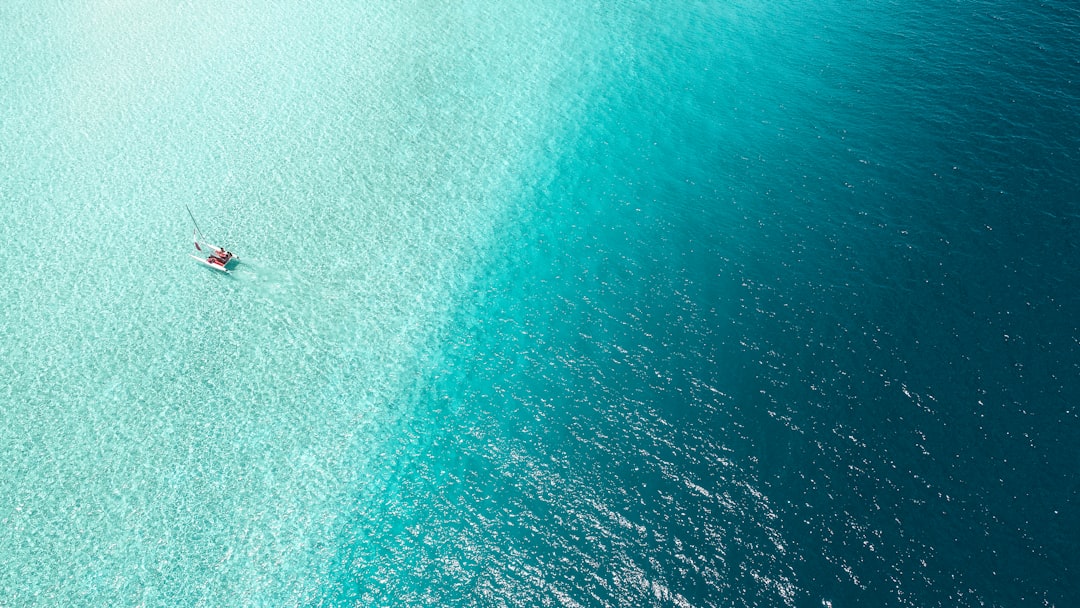 Experience Luxury Travel Like Never Before with Us
